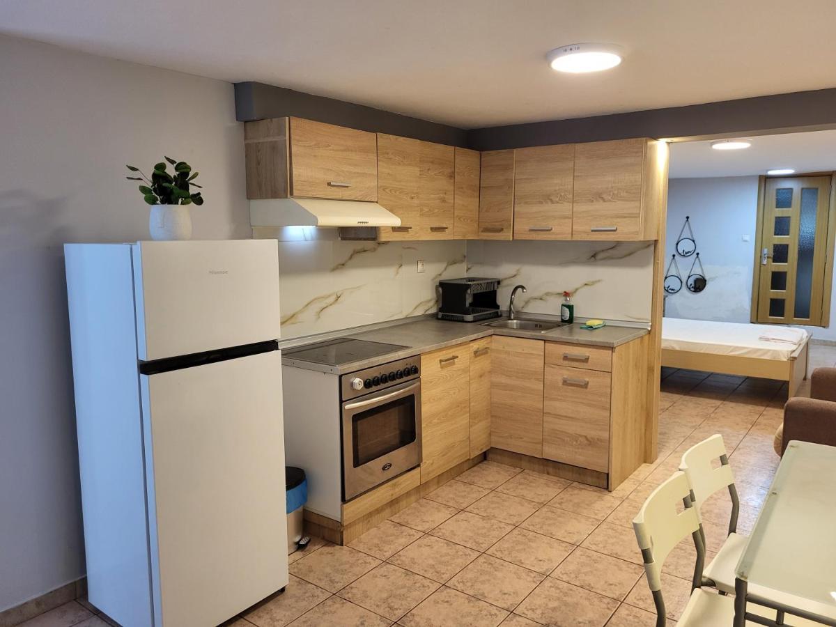 Urban Studio Apartment Кавала Екстериор снимка